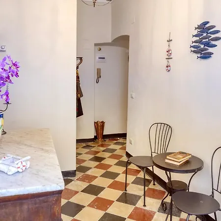 Clarissa House Apartment